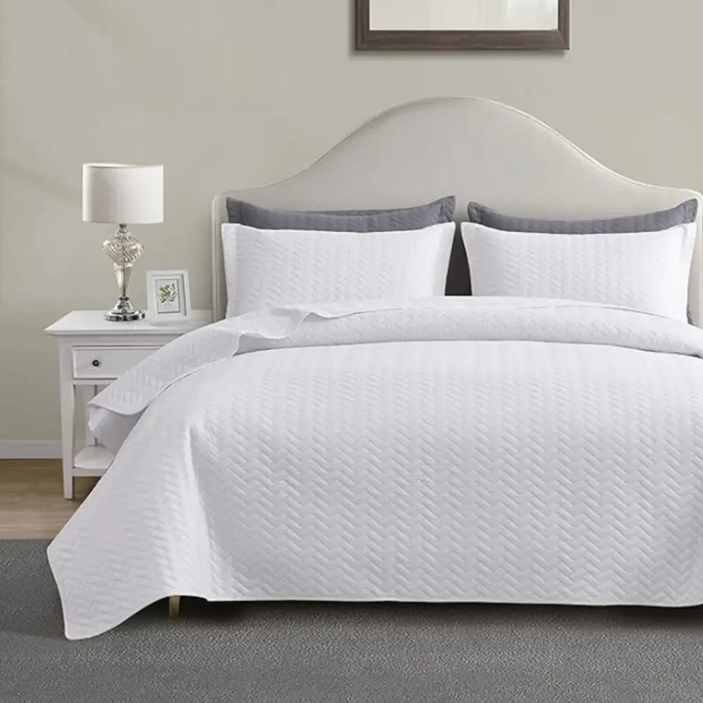 Lightweight White Bedspread, White Chevron Pattern Bedspread Coverlet- Cali King